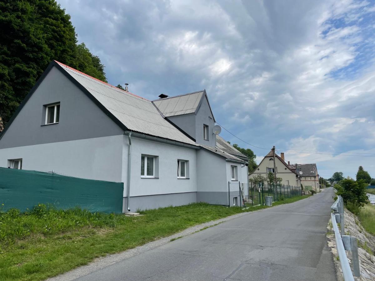 Apartmany Pod Chlumem Есеник Экстерьер фото